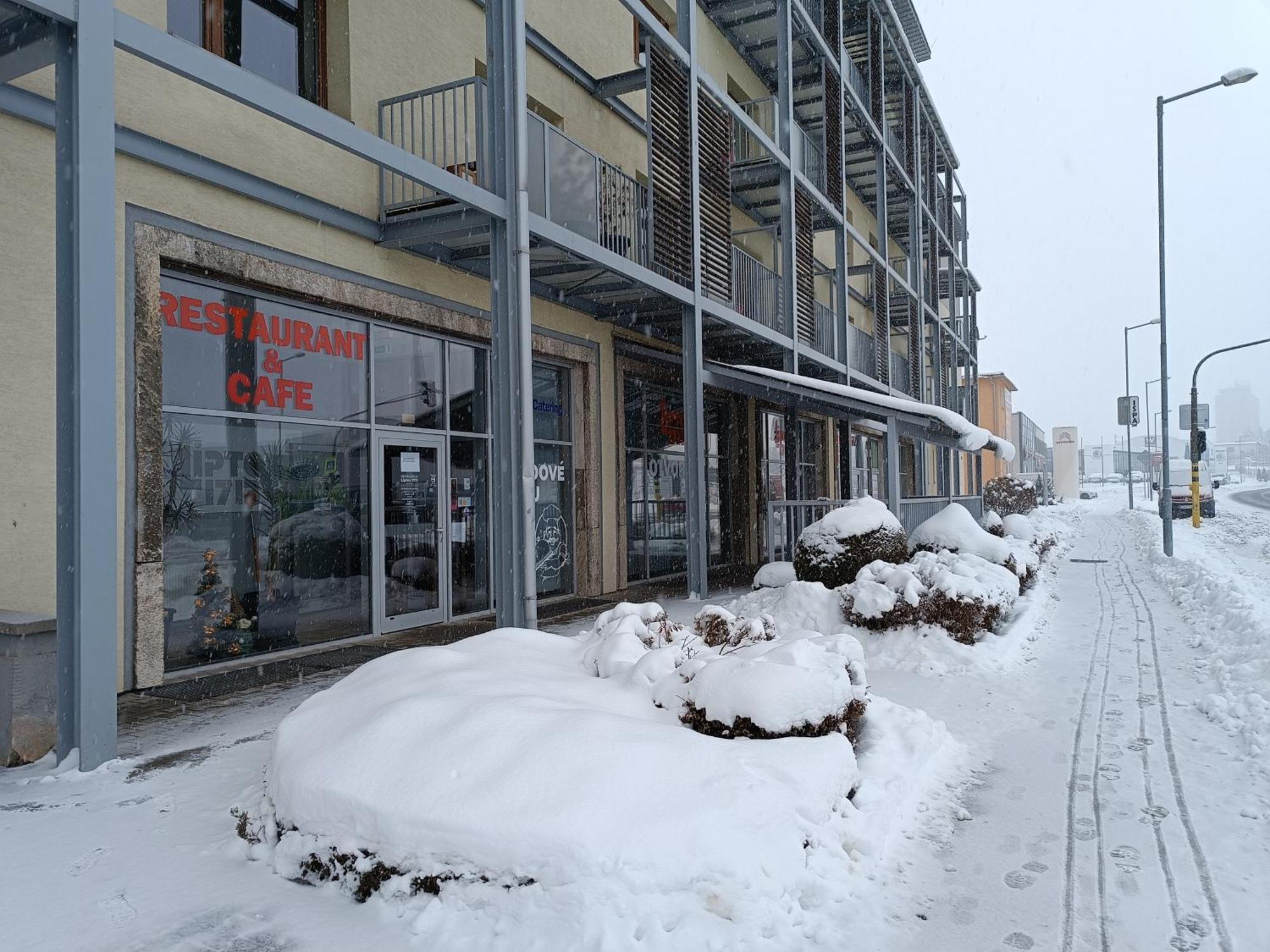 Apartment Provensal Lipótszentmiklós Kültér fotó
