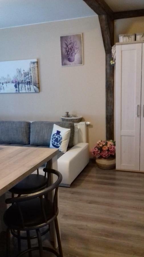 Apartment Provensal Lipótszentmiklós Kültér fotó
